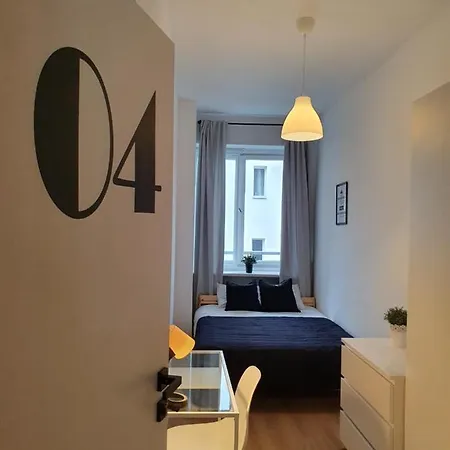 Mieszkanie 4 Pokojowe Przy Bulwarze Apartment *