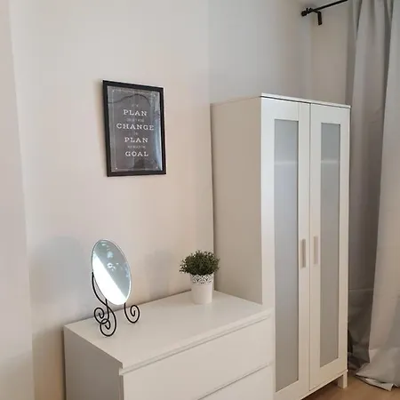 Mieszkanie 4 Pokojowe Przy Bulwarze Apartment *